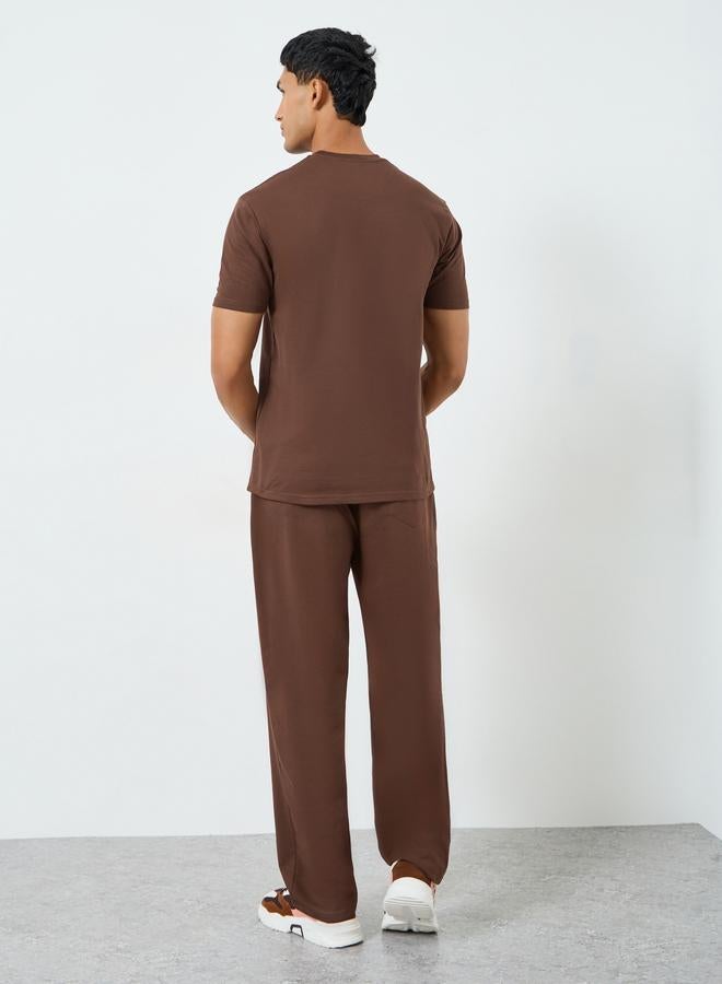 Styli Men Relaxed Fit T-Shirt and Joggers Co-Ords - Image 5